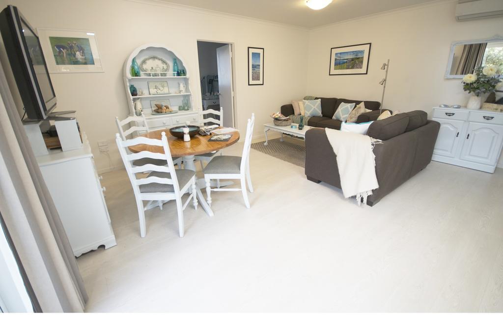 Castlewood Cottage Company Bay Buitenkant foto